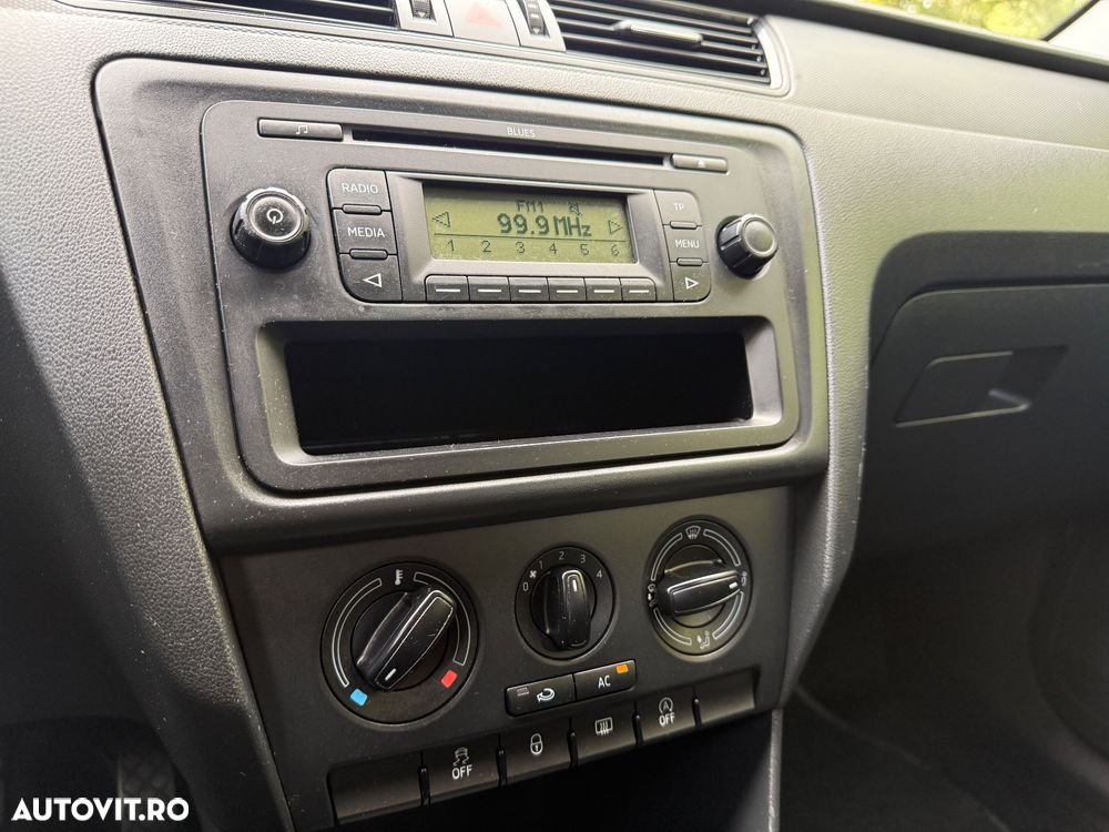 Skoda RAPID 1.2 TSI Ambition - 14