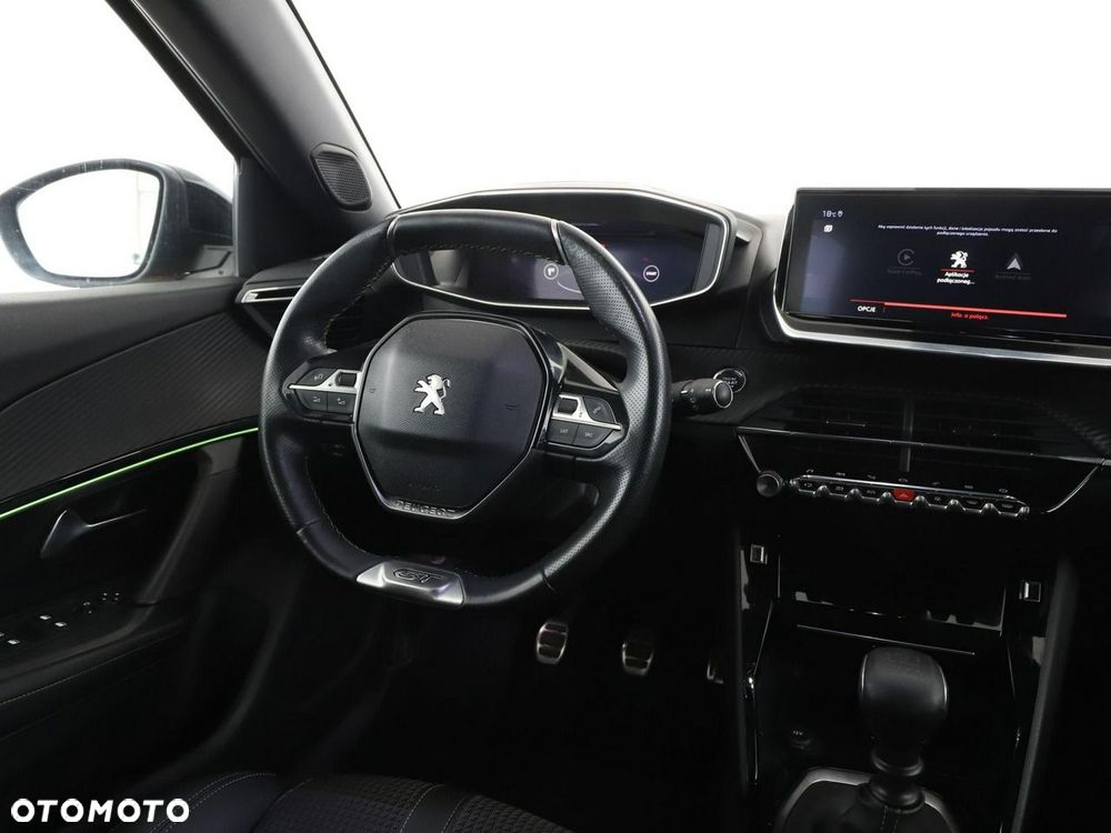 Peugeot 2008 1.2 PureTech GT Line S&S - 17