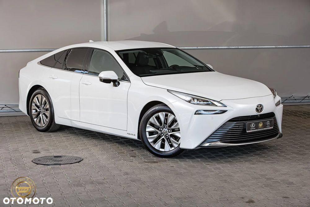 Toyota Mirai Prestige - 13