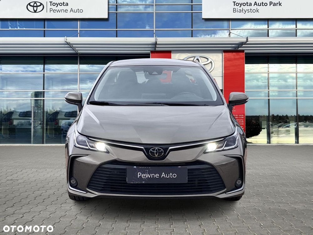 Toyota Corolla - 8