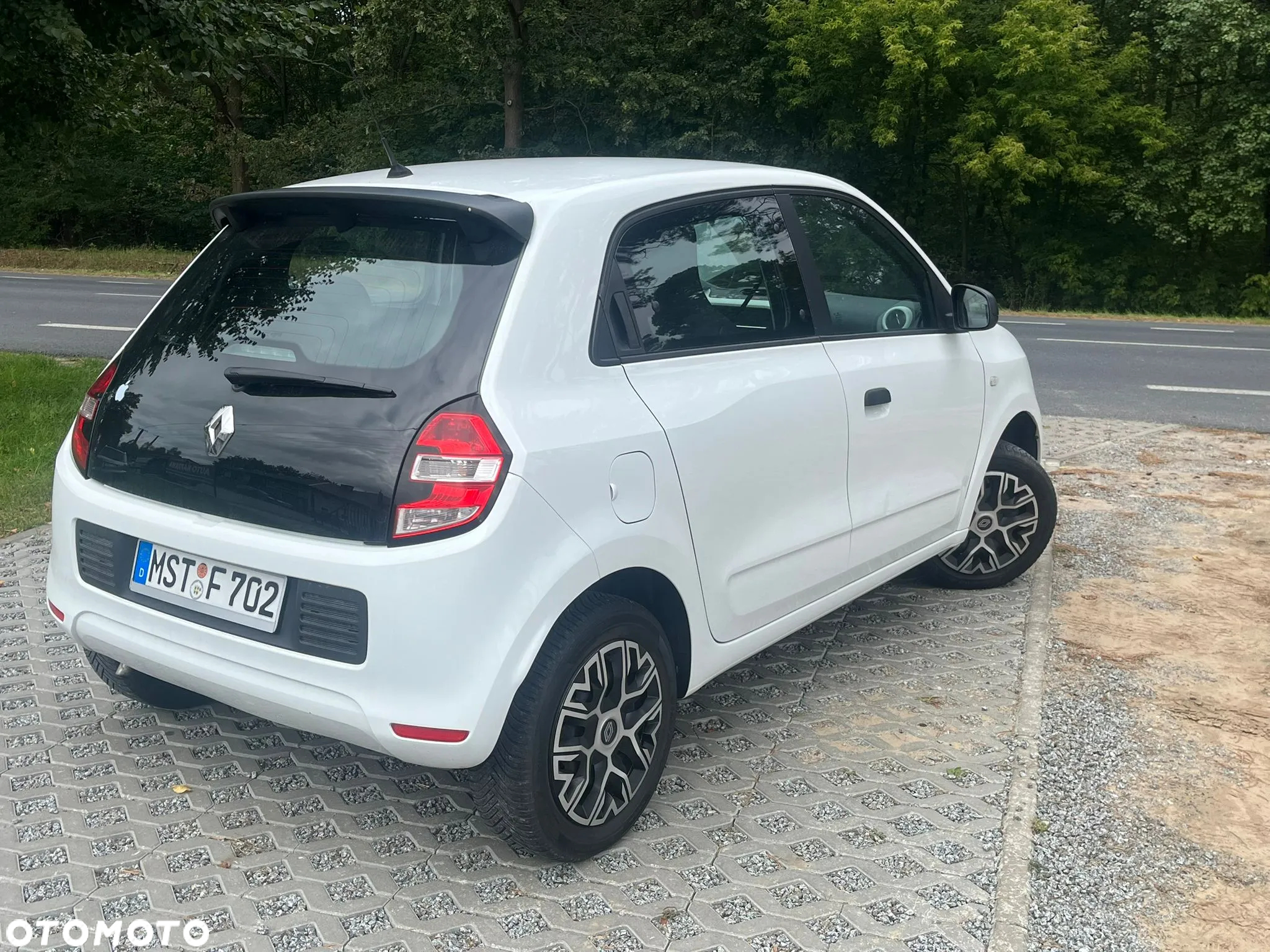 Renault Twingo SCe 70 Liberty - 4