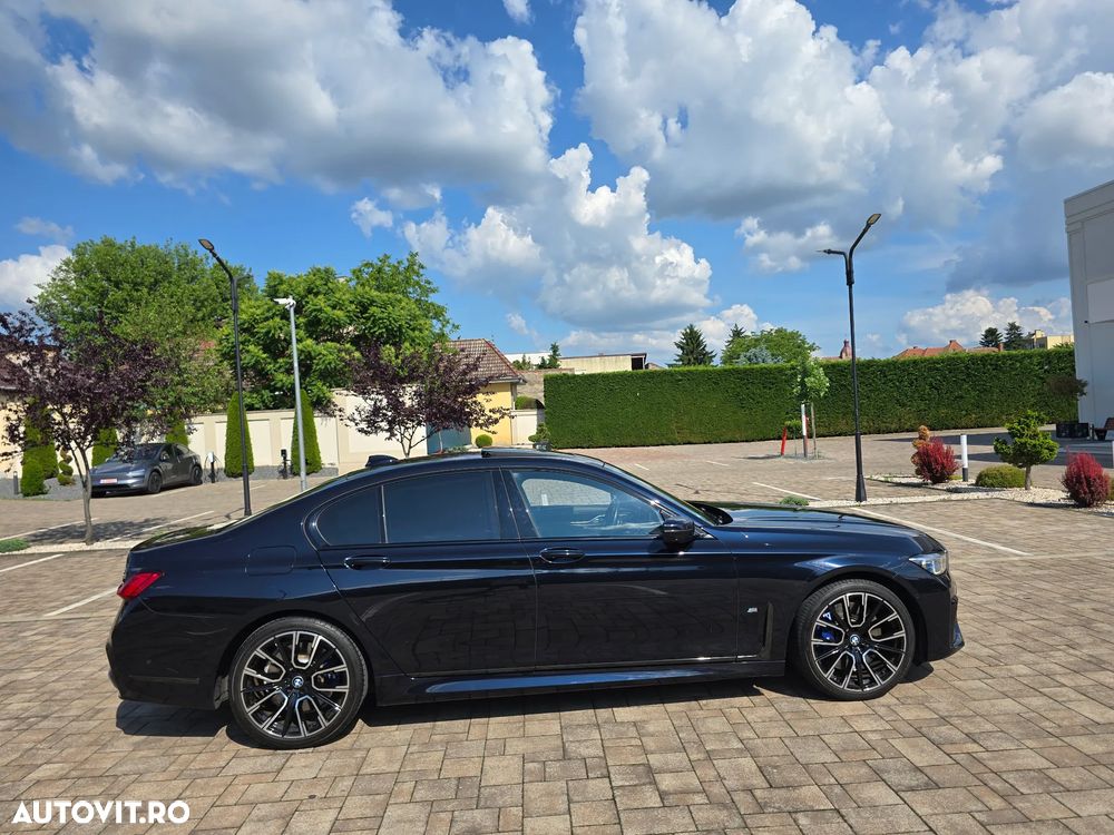BMW Seria 7 740Ld xDrive MHEV - 34