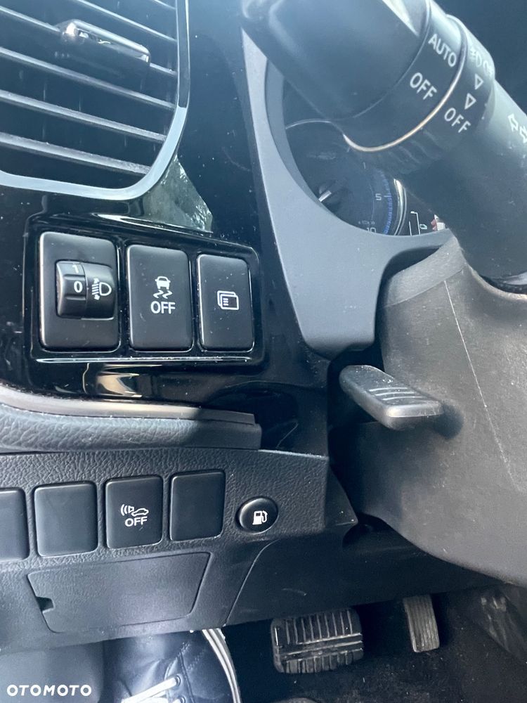 Mitsubishi Outlander 2.4 4WD Plug-In Hybrid Diamant+ - 15