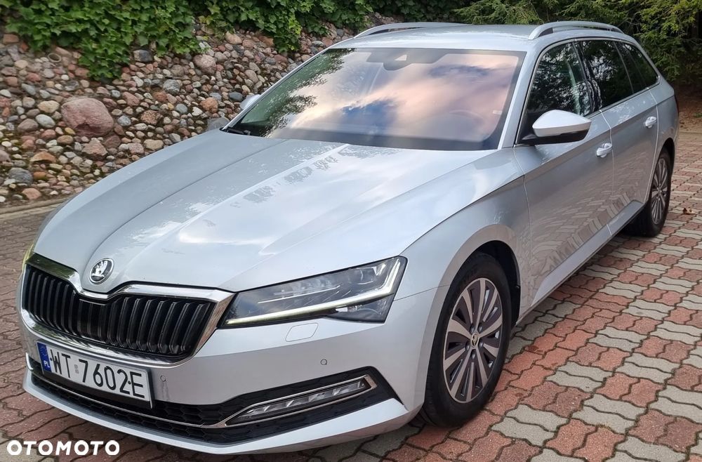 Skoda Superb 2.0 TDI SCR Style DSG - 1
