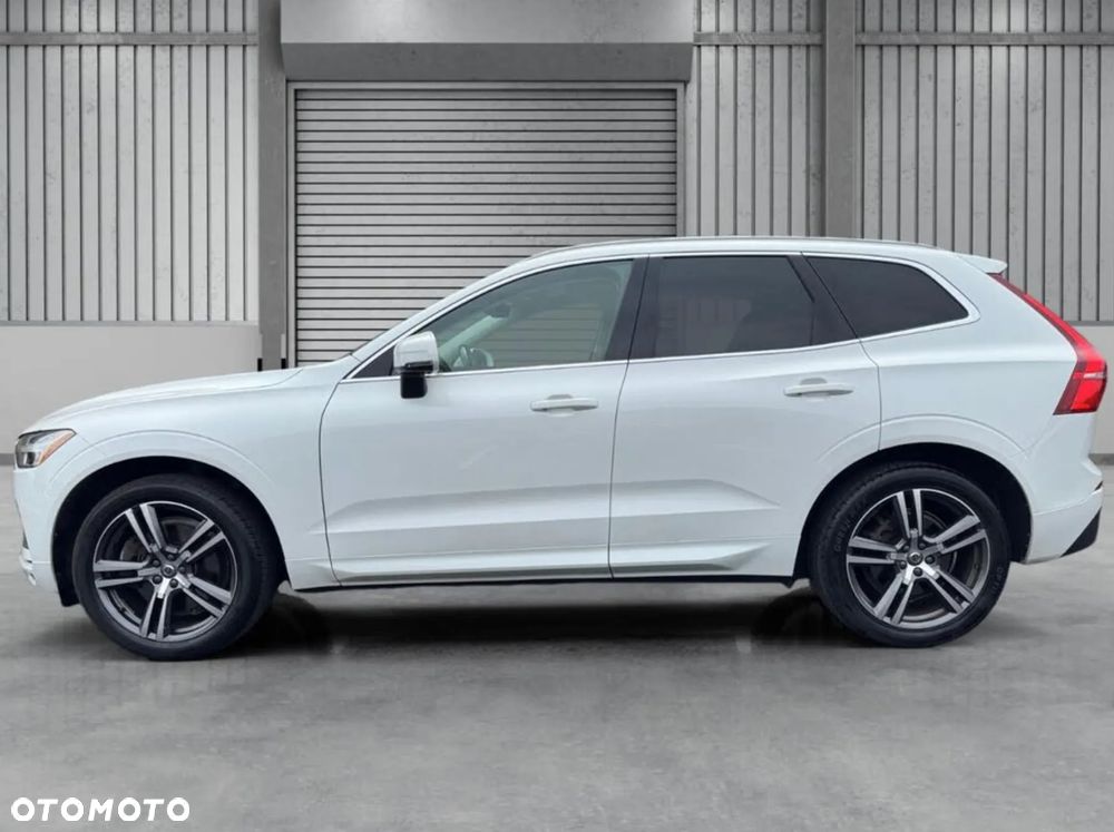 Volvo XC 60 T6 AWD Momentum - 8