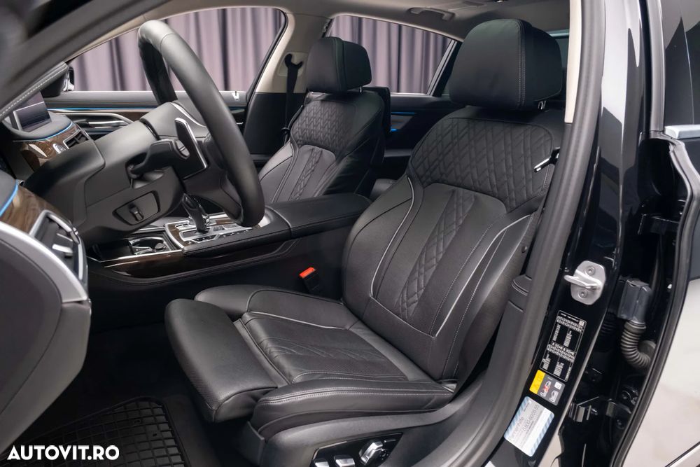 BMW 7 Series 2020 — imagine 36
