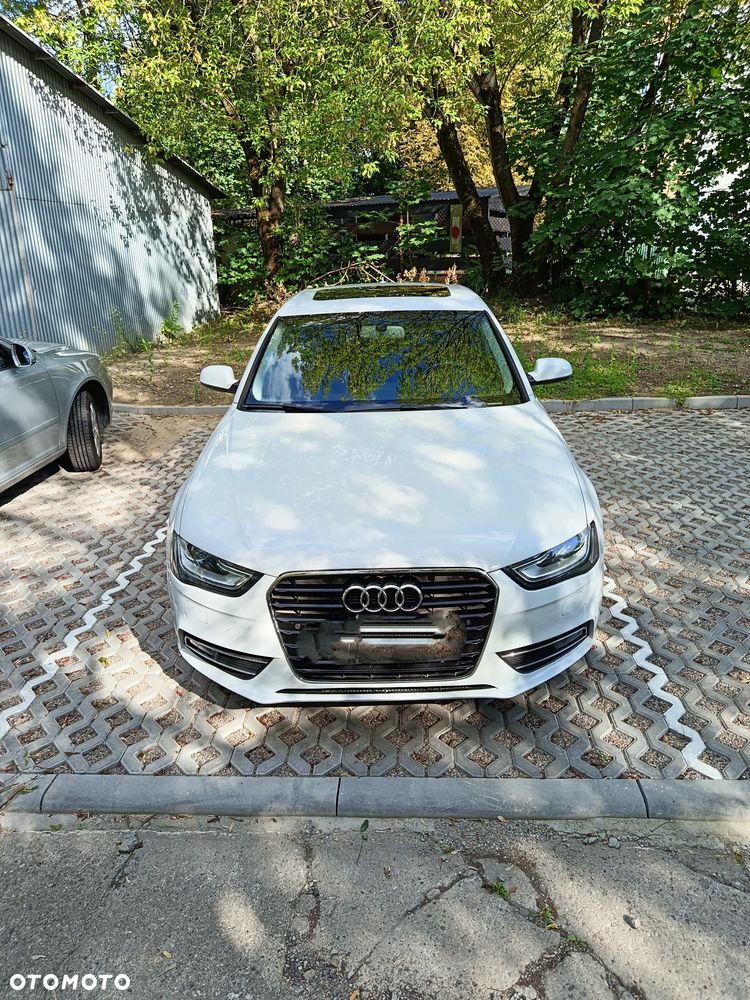 Audi A4 Avant - 1