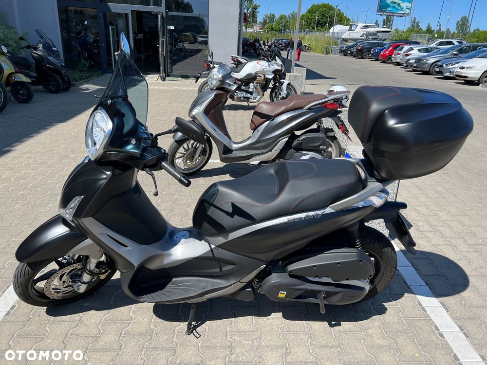 Piaggio Beverly - 4