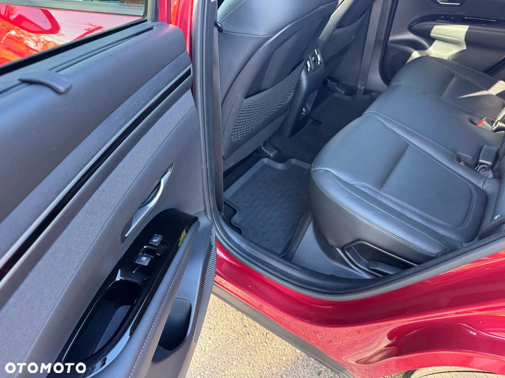 Hyundai Tucson 1.6 T-GDi 48V Platinum 4WD DCT - 34