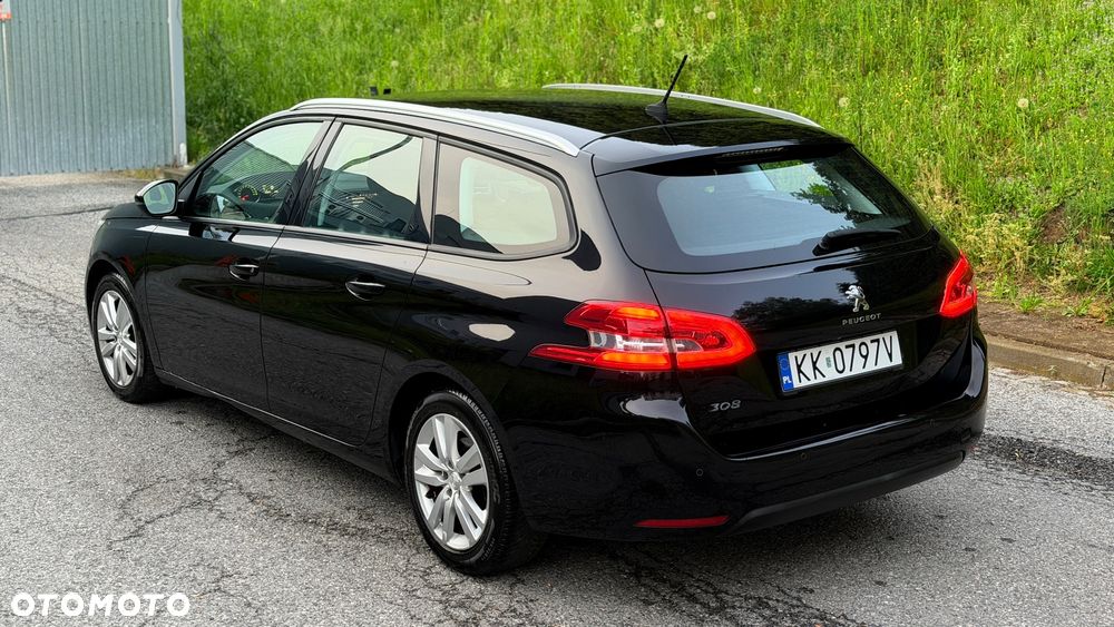 Peugeot 308 PureTech 130 GPF Stop & Start Active Business-Paket - 33