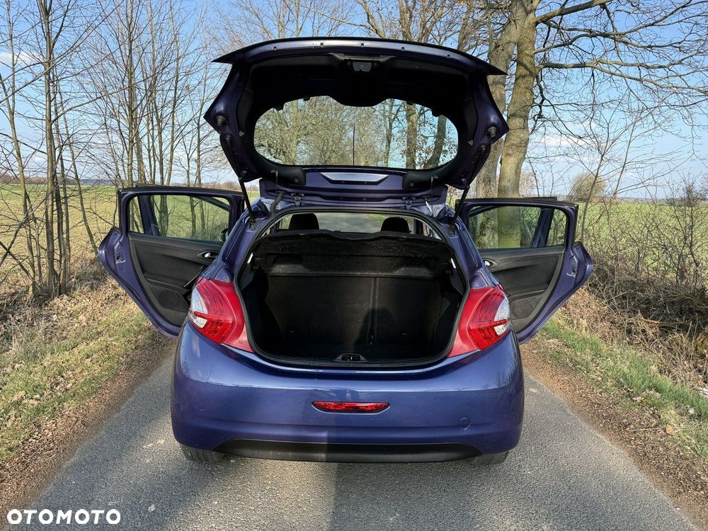 Peugeot 208 1.4 HDi Active - 11