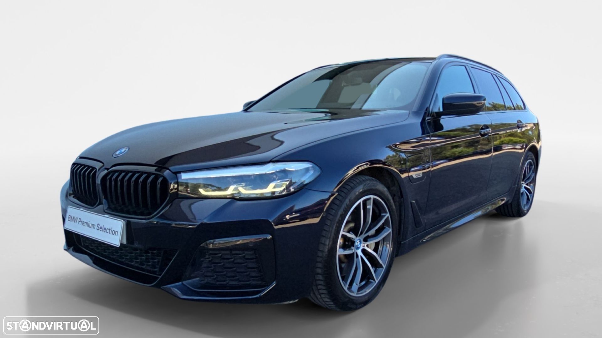 BMW 530 e Pack Desportivo M - 1