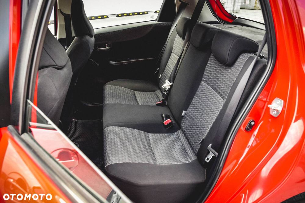 Toyota Yaris - 21