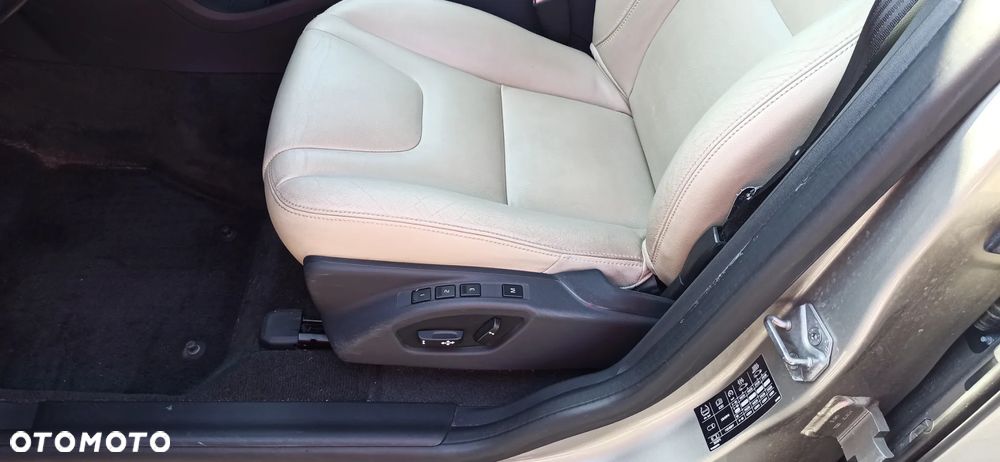 Volvo XC 60 D4 AWD Summum - 14