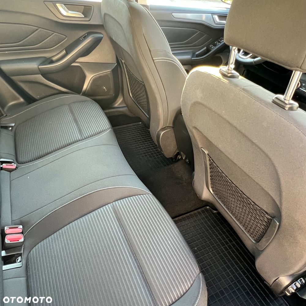 Ford Focus 1.5 EcoBlue Start-Stopp-System TITANIUM X - 18