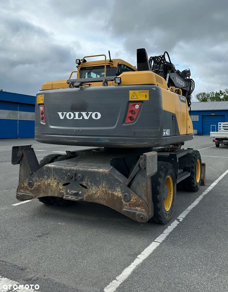 Volvo EW 140 - 8