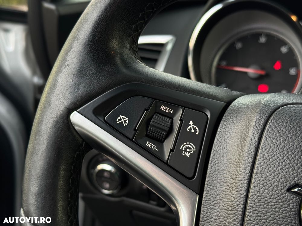 Opel Astra 1.7 CDTI DPF Sport - 23