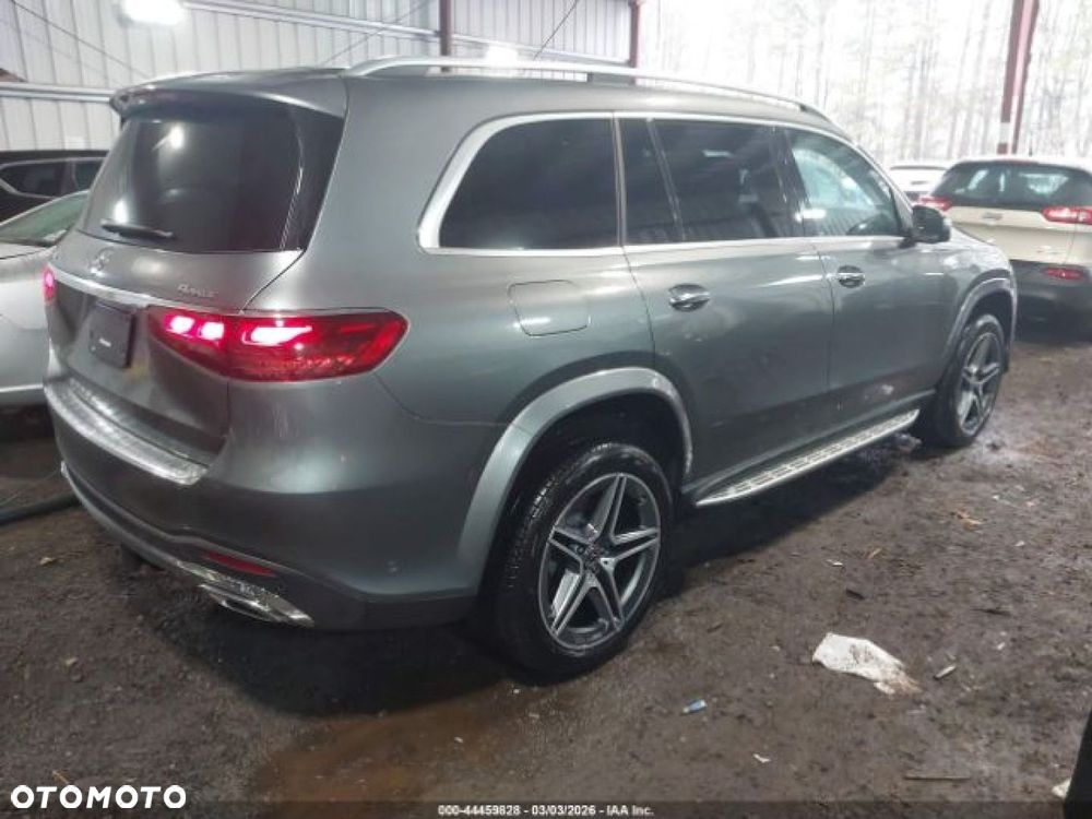 Mercedes-Benz GLS - 3