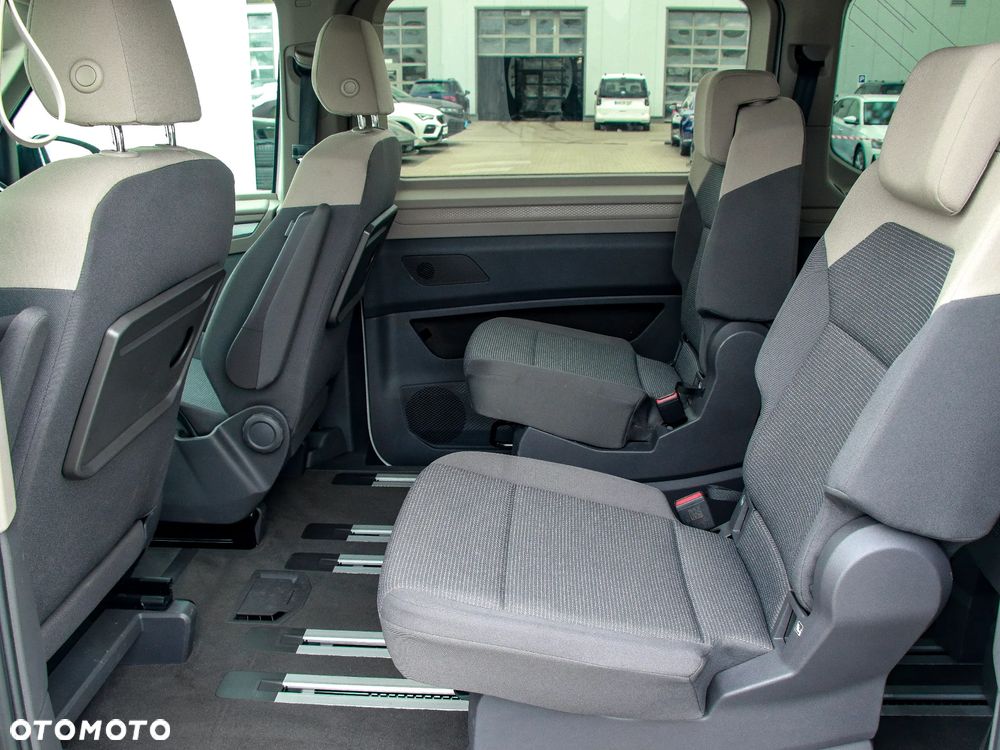 Volkswagen Multivan 2.0 TDI L1 Family DSG - 12