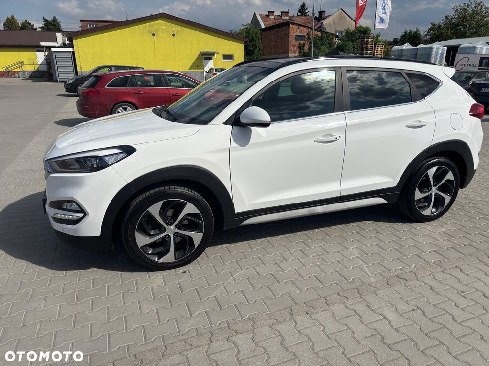 Hyundai Tucson - 11