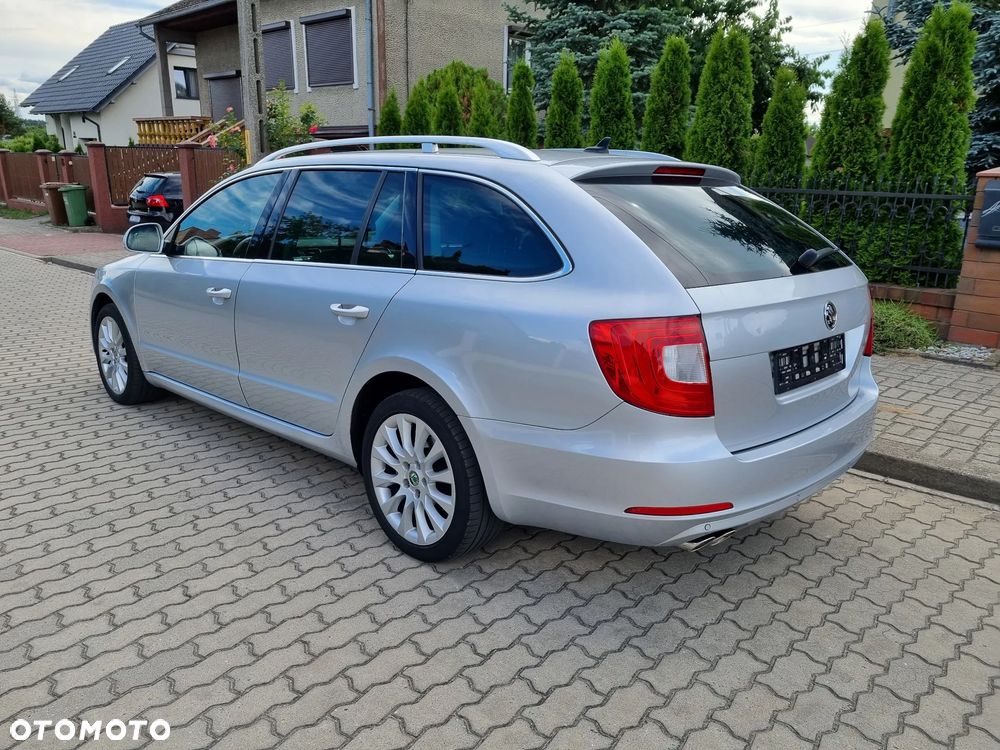 Skoda Superb 2.0 TDI Elegance - 6
