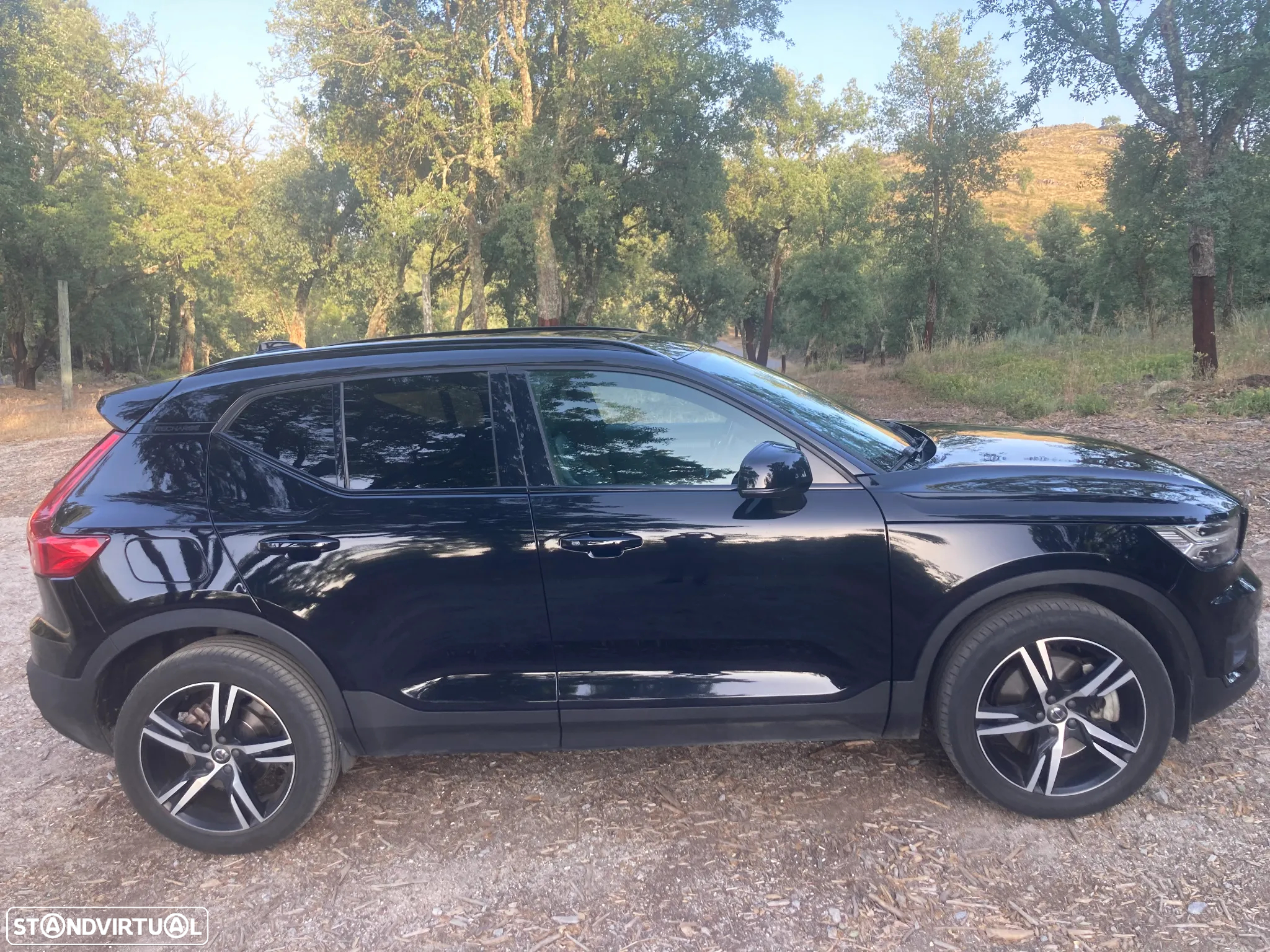 Volvo XC 40 1.5 T4 PHEV R-Design - 4
