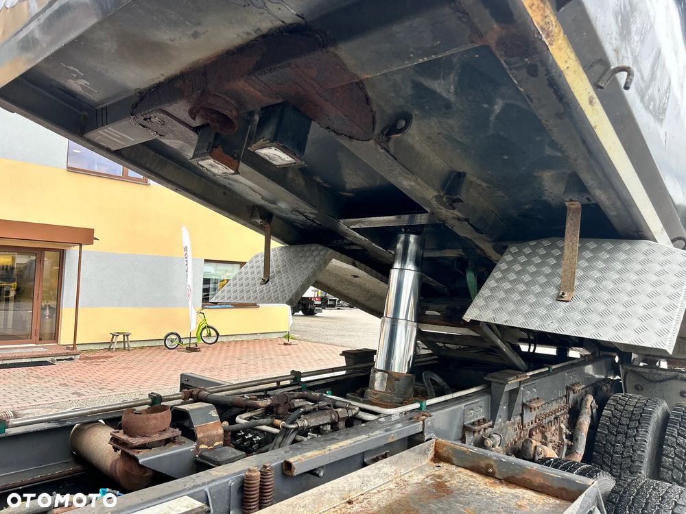 Volvo FH540 6X4 EURO6 + RETARDER + LIFTING AXLE - 11
