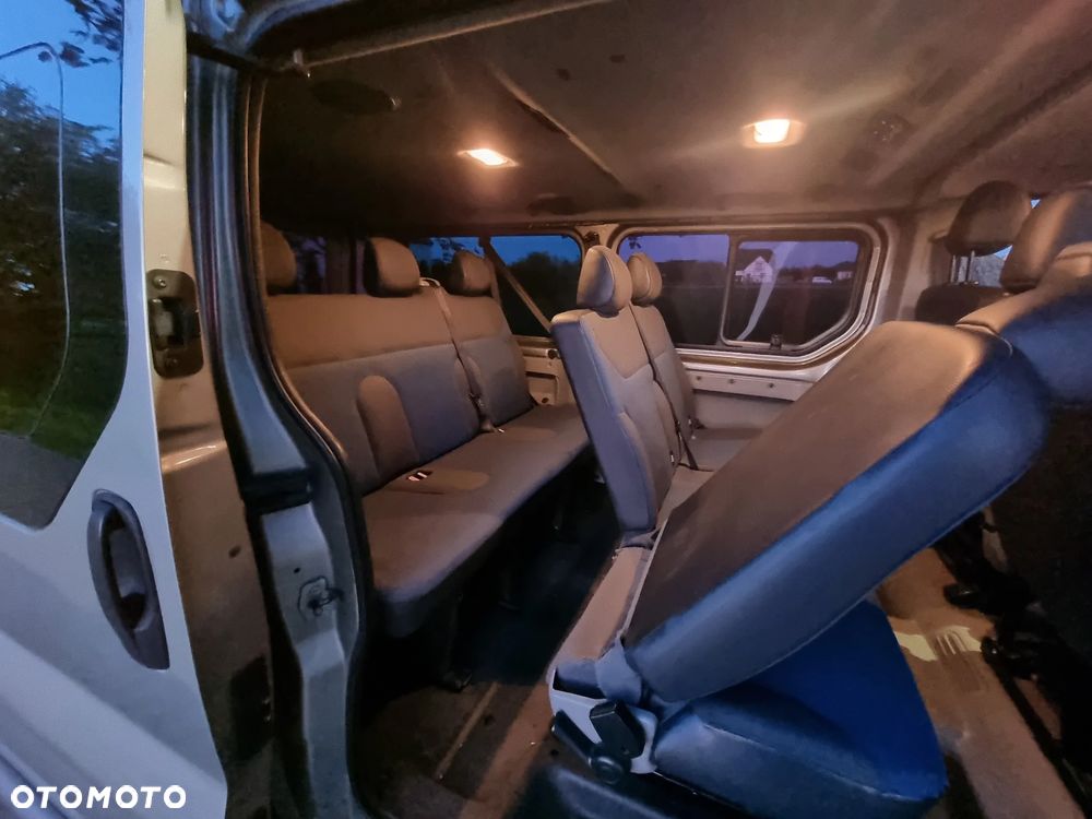 Renault Trafic Passenger Pack Clim - 19