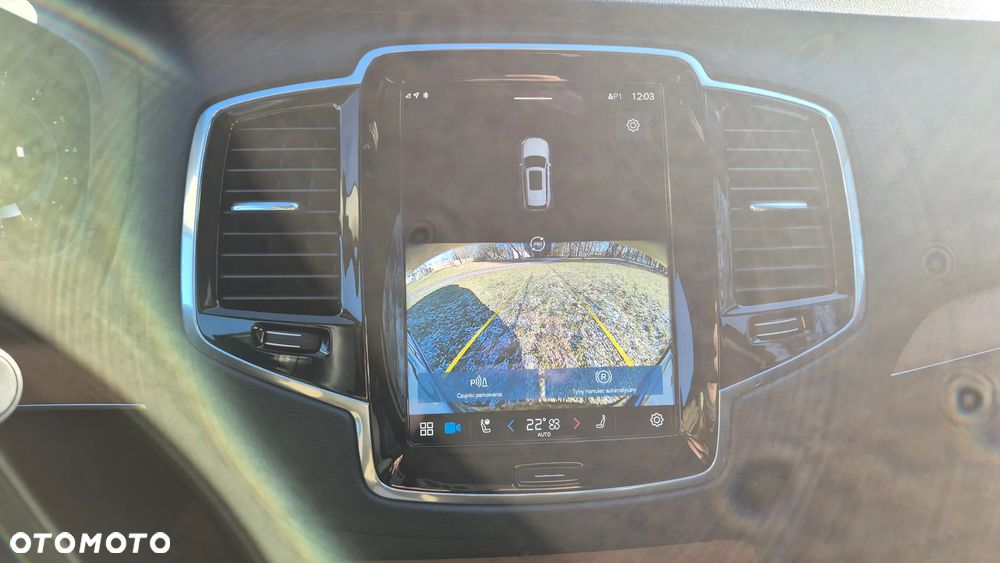 Volvo XC 90 - 22