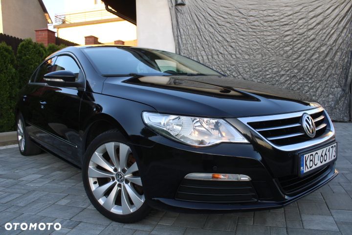 Volkswagen Passat CC - 20