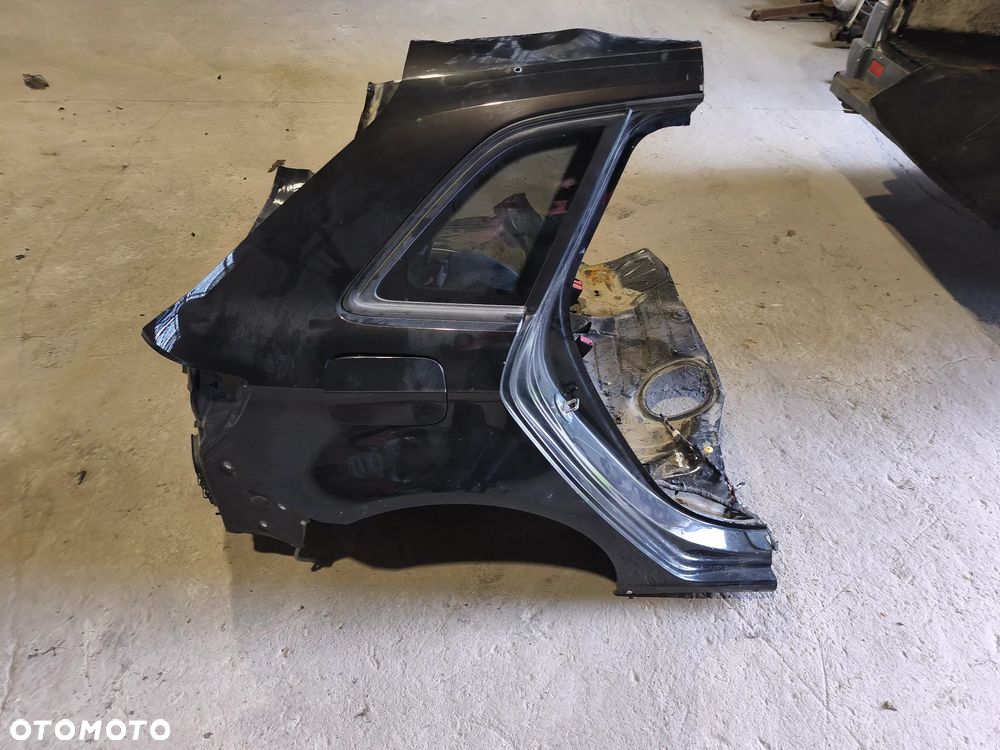 PAS TYLNY WANNA BŁOTNIK PRAWY ĆWIARTKA AUDI A3 8V - 6
