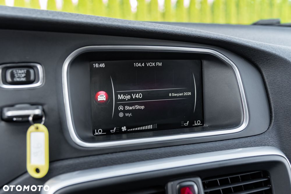 Volvo V40 Cross Country 2016