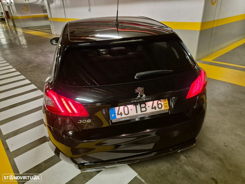Peugeot 308 1.6 BlueHDi Style J17 - 17