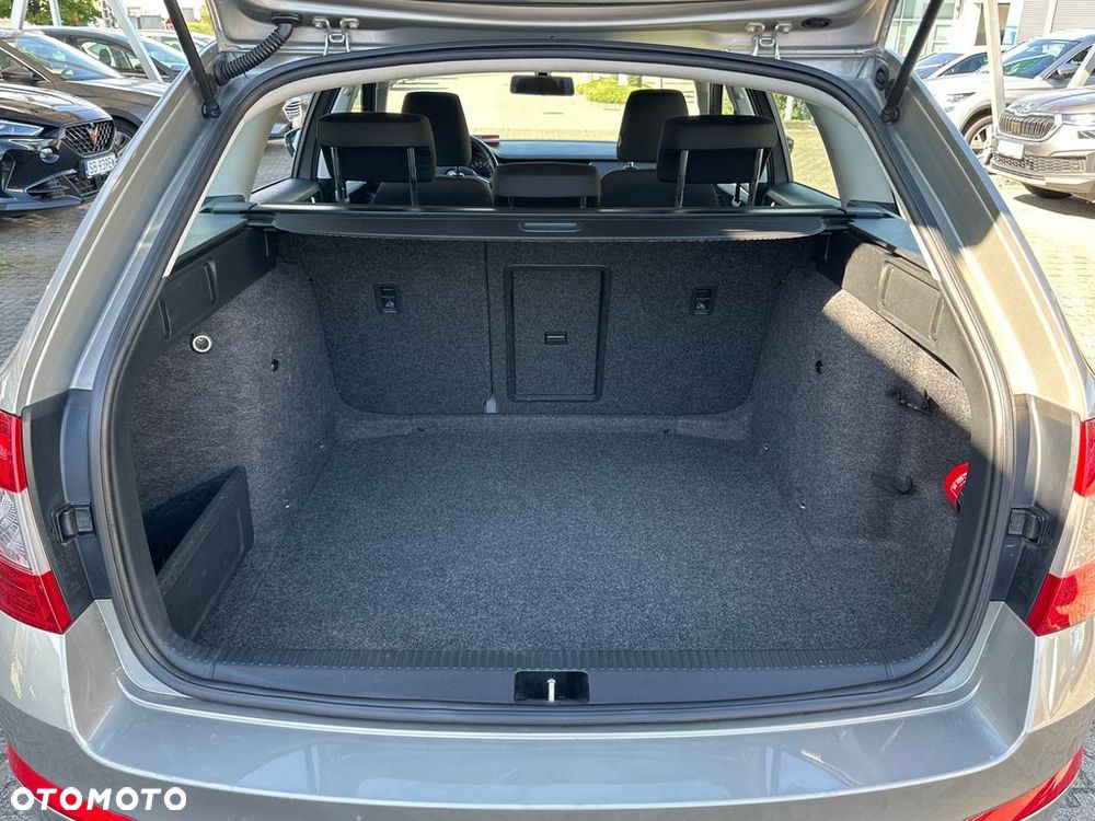 Skoda Octavia 1.4 TSI Ambition - 21