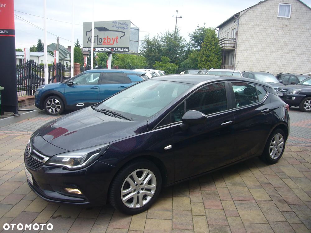 Opel Astra - 2
