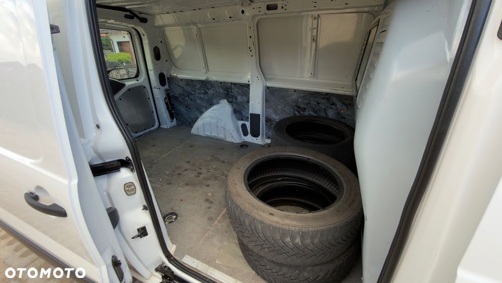 Peugeot Expert Kombi Standard 2,8t EAT8 - 21