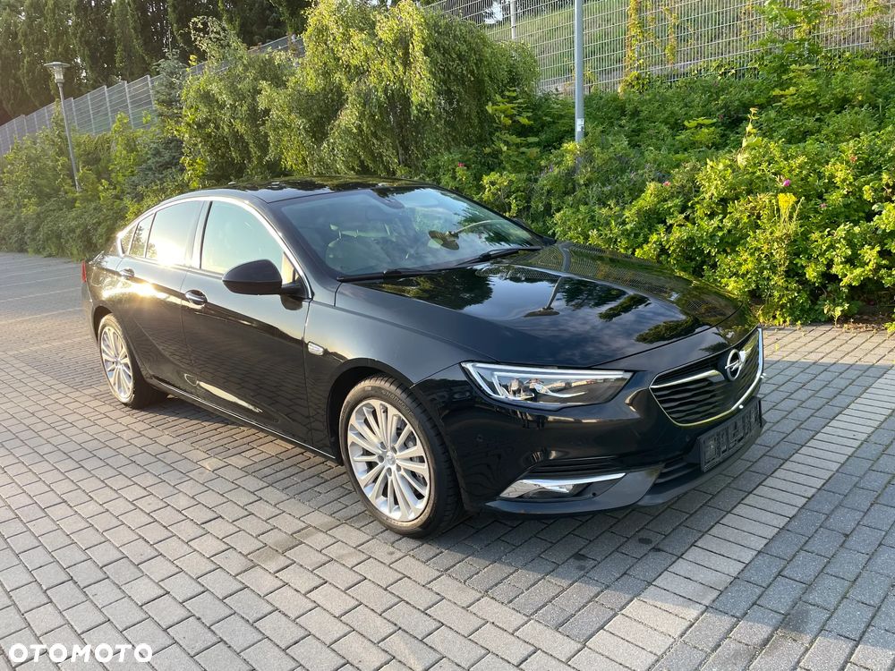 Opel Insignia 2.0 T 4x4 GSi S&S - 5