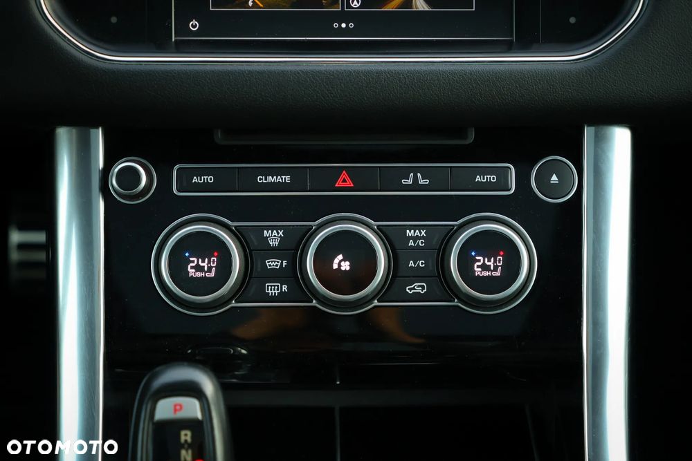 Land Rover Range Rover Sport - 26