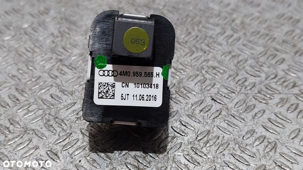 PRZEŁĄCZNIK REGULACJA LUSTEREK AUDI A4 B9 R2016 NR 4M0959565H - 3