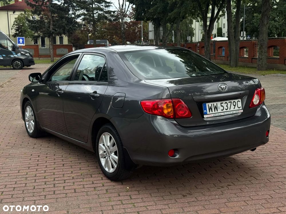 Toyota Corolla 1.6 VVT-i Premium - 7