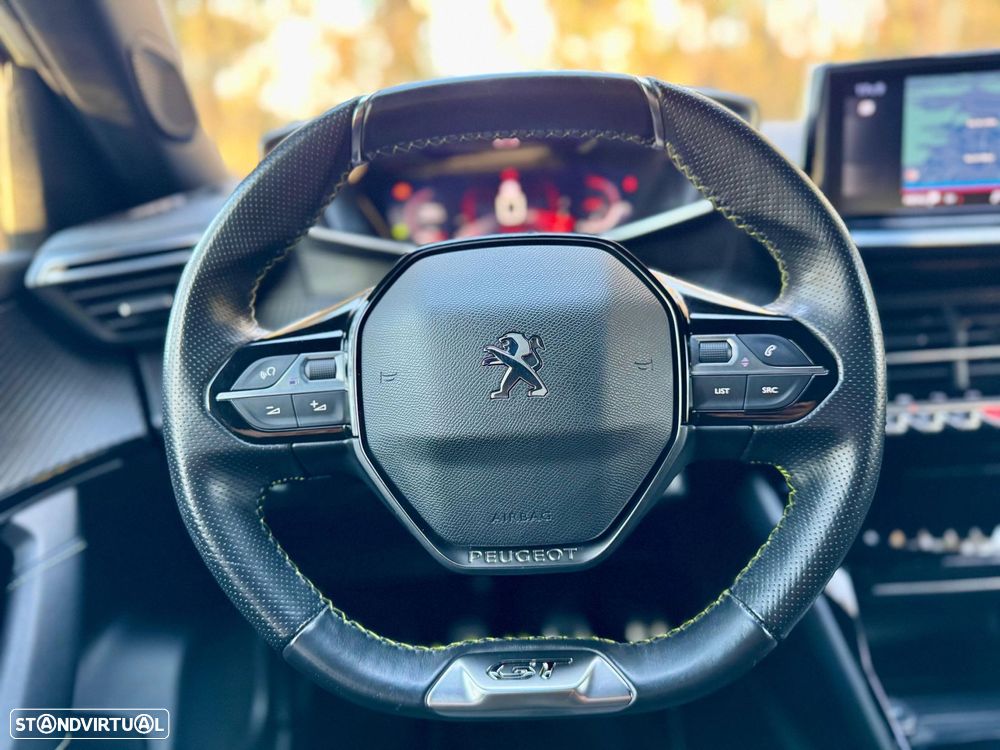 Peugeot 2008 1.2 PureTech GT Line EAT8 - 20