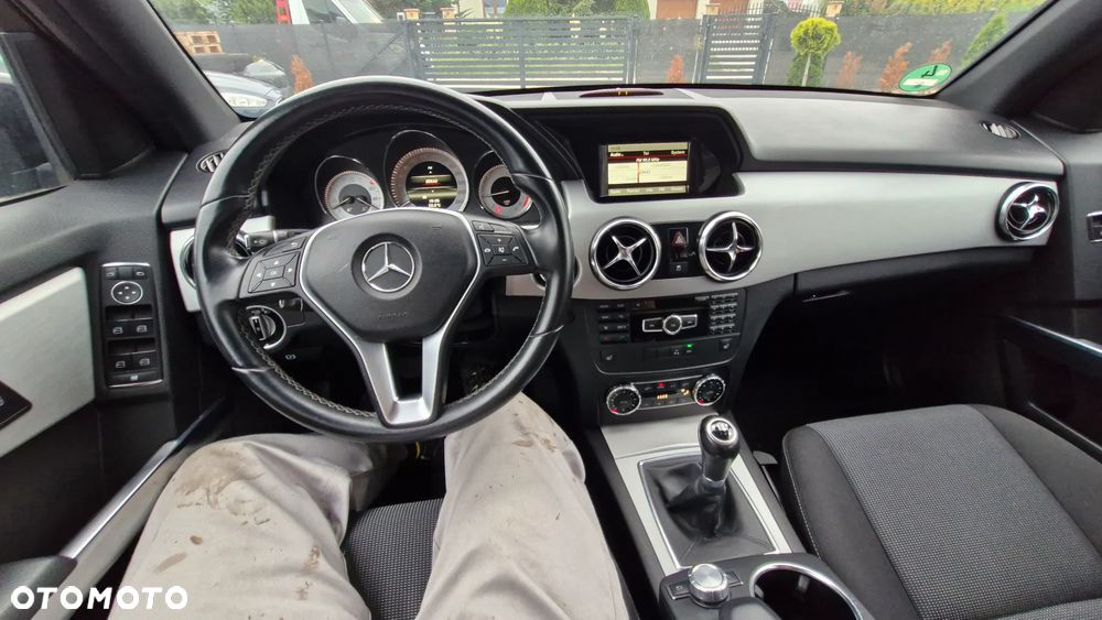 Mercedes-Benz GLK 200 CDI DPF BlueEFFICIENCY - 17