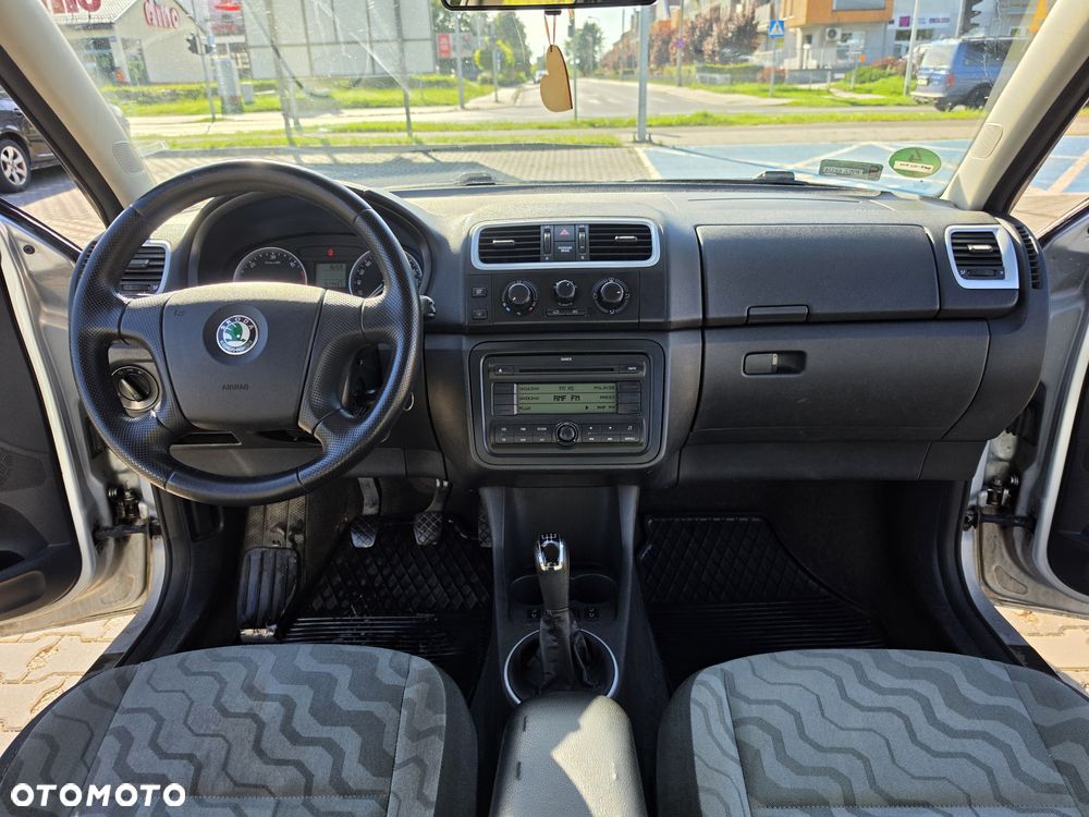 Skoda Roomster - 2