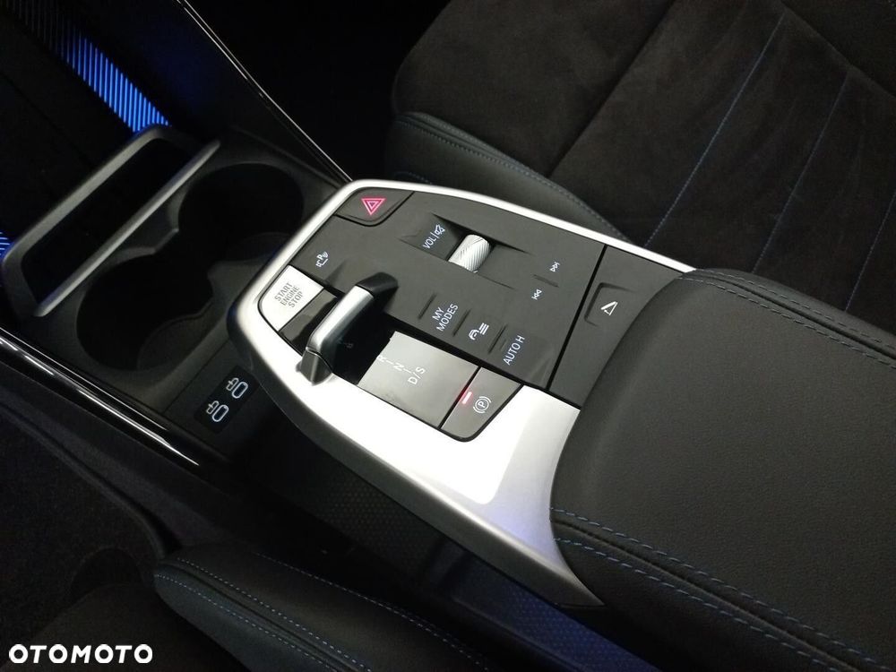 BMW Seria 2 218d M Sport sport - 17