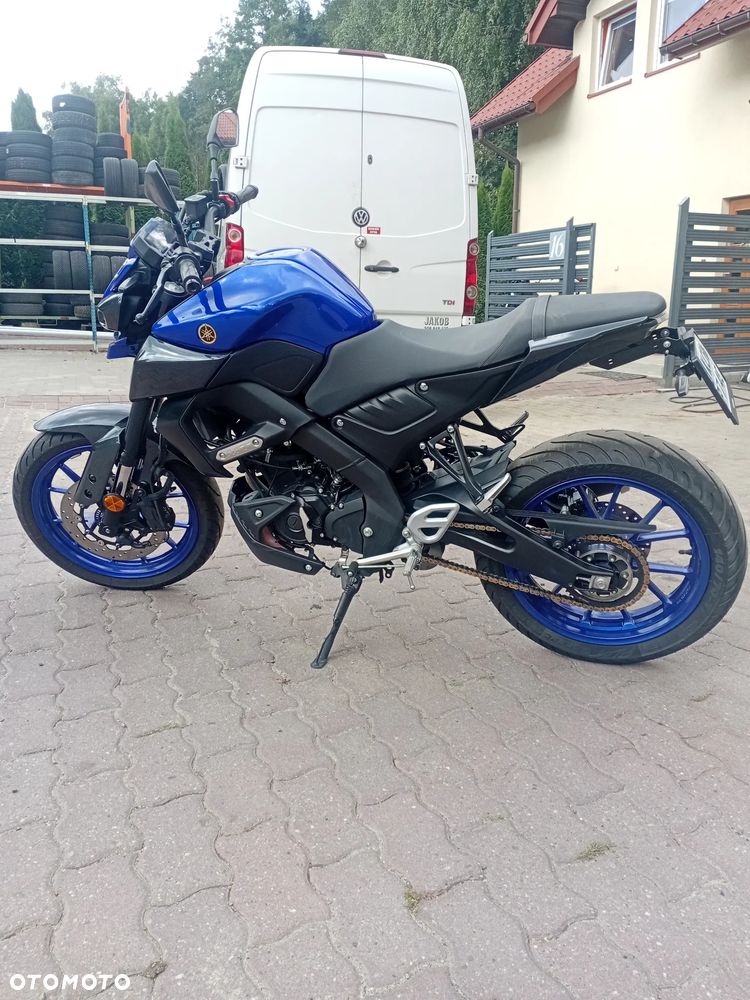 Yamaha MT - 4