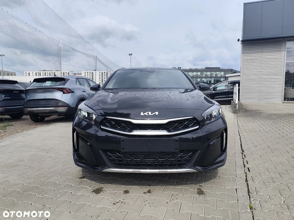 Kia XCeed 1.6 T-GDI Tribute DCT - 2