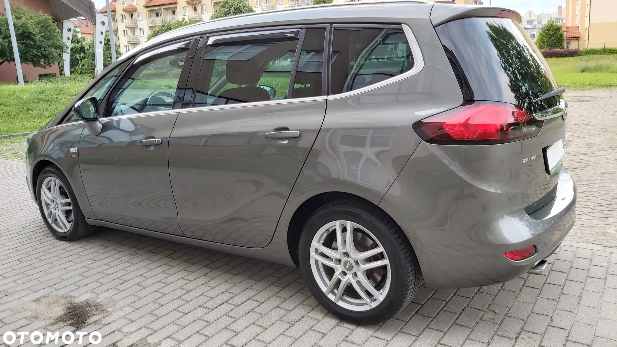 Opel Zafira 2.0 D (CDTI) Automatik Business Edition - 5
