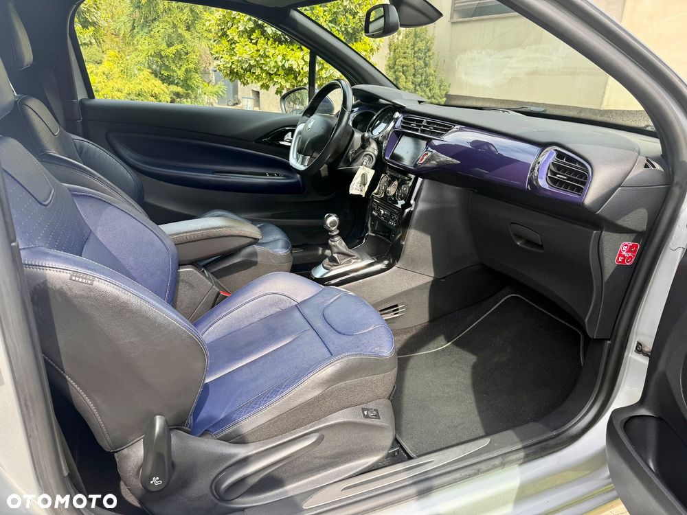 Citroën DS3 THP 155 SportChic - 12