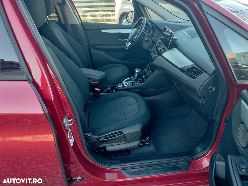 BMW Seria 2 218i Aut. - 25