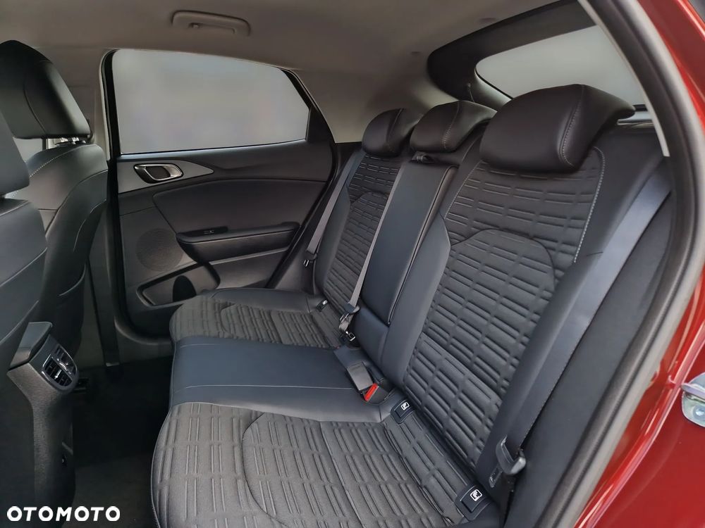 Kia XCeed 1.6 T-GDI M DCT - 25
